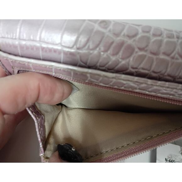 NINE WEST Pink Frost Crocodile Embossed Wallet - NEW - Picture 5 of 7